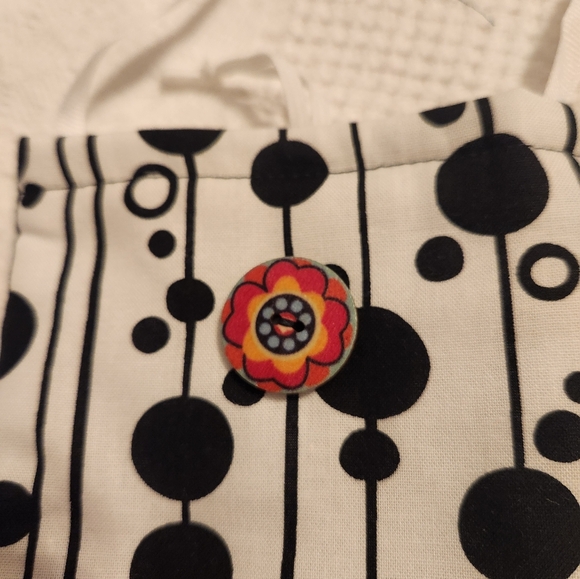 Handmade crossbody Cirles & Lines themed Cell Phone Bag - Picture 4 of 5